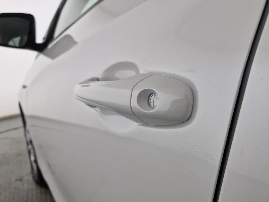 2021 Toyota Yaris  Y 