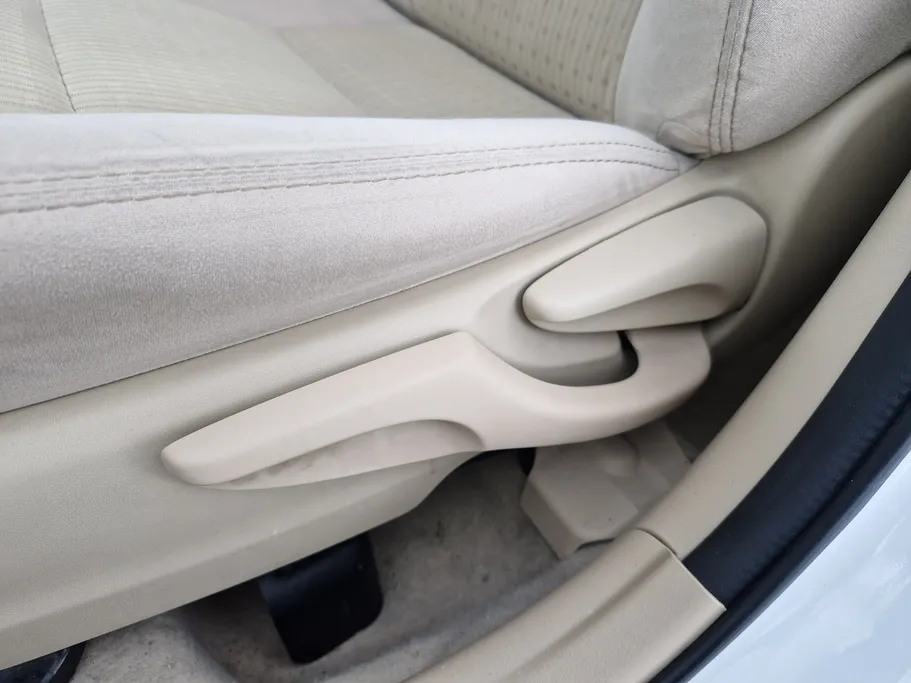 2021 Toyota Yaris  Y 