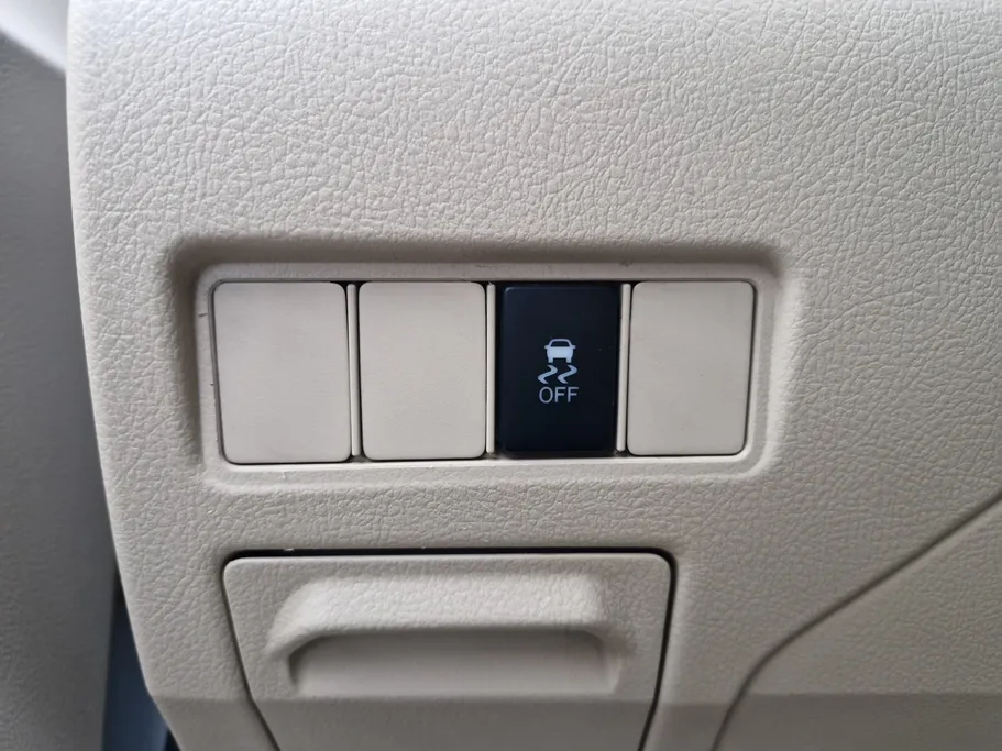 2021 Toyota Yaris  Y 