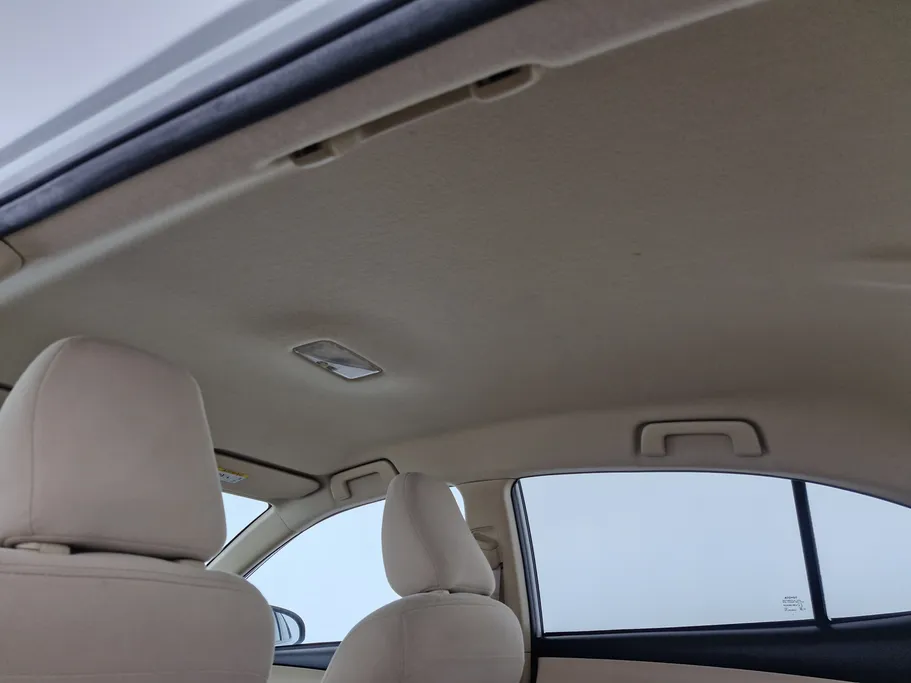 2021 Toyota Yaris  Y 