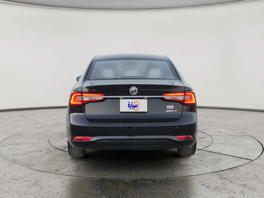 ام جي 5 COM 2024 