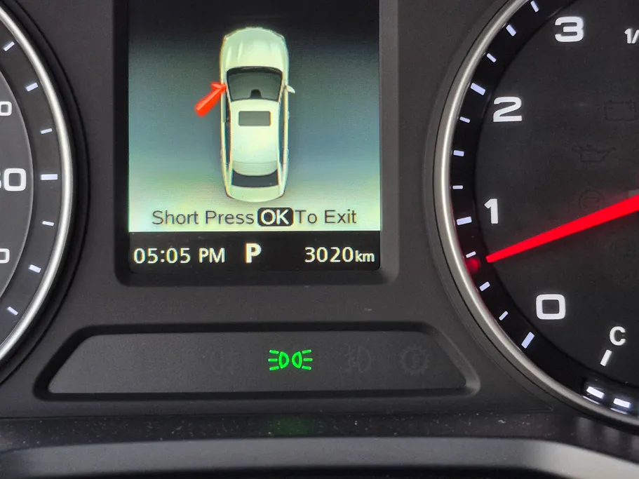 ام جي 5 COM 2024 