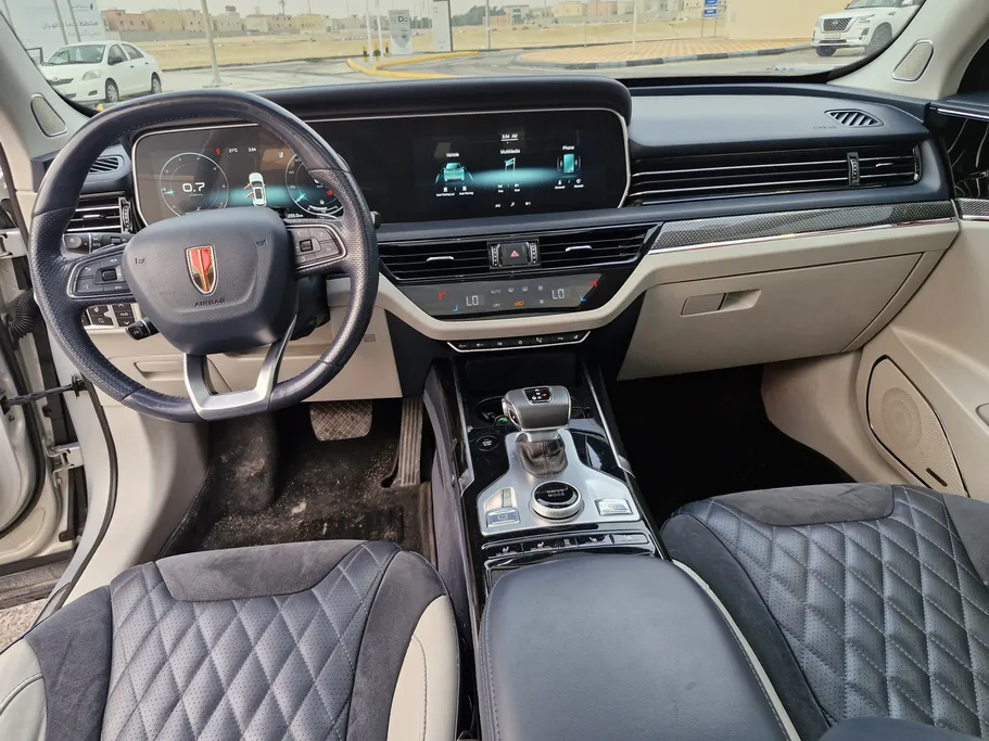 2022 Hongqi HS5 Comfort 