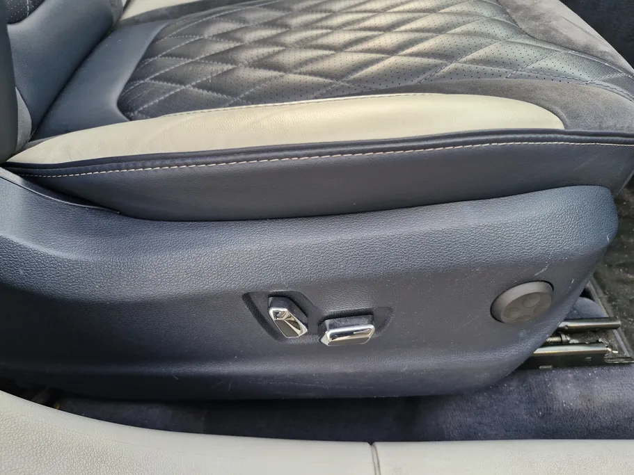 2022 Hongqi HS5 Comfort 