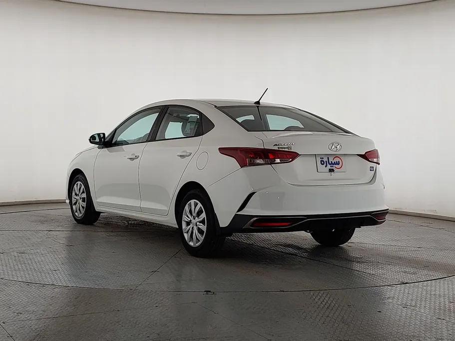 هيونداي اكسنت سمارت 2022 