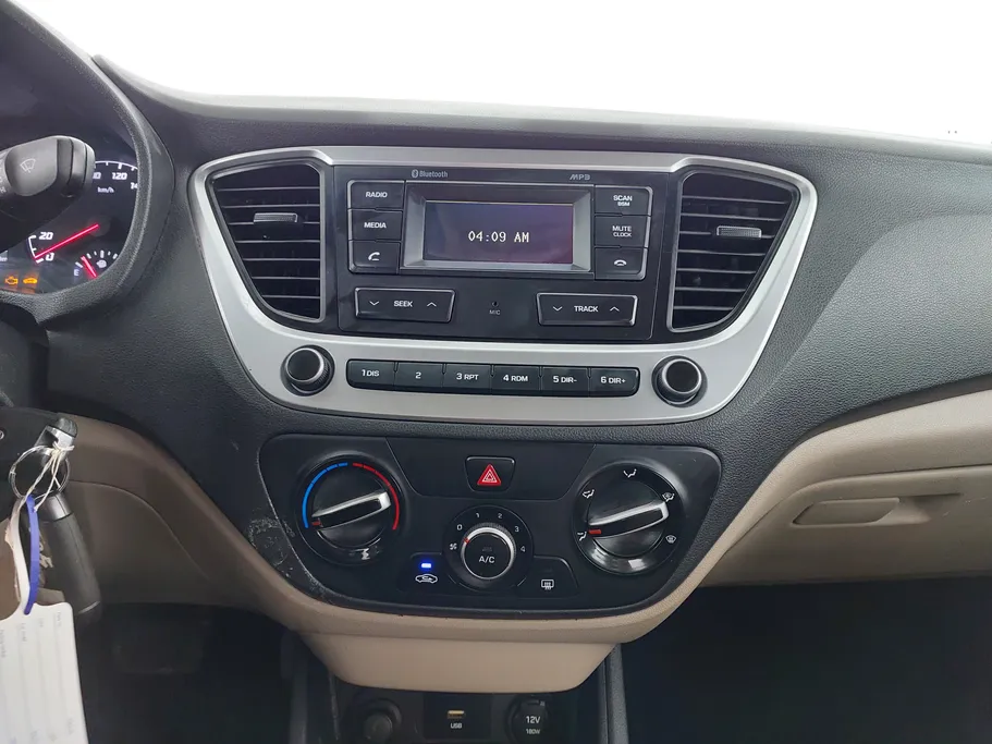 هيونداي اكسنت سمارت 2022 