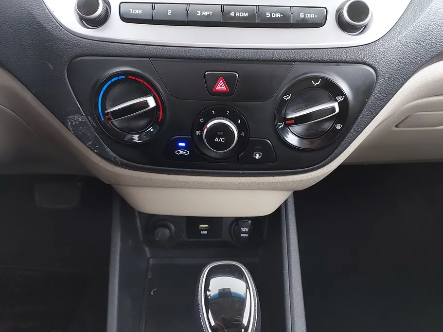 هيونداي اكسنت سمارت 2022 