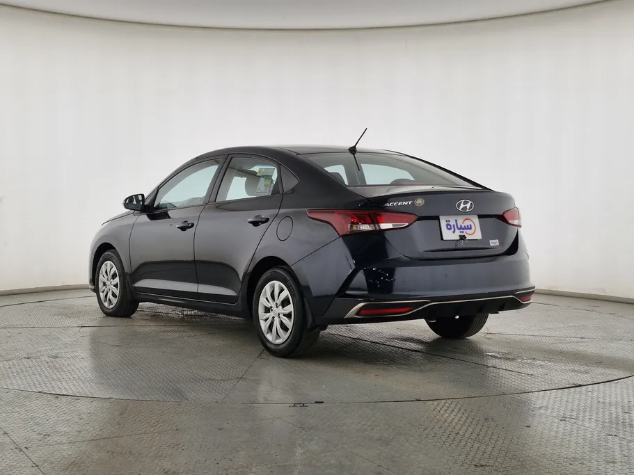 هيونداي اكسنت سمارت 2023 