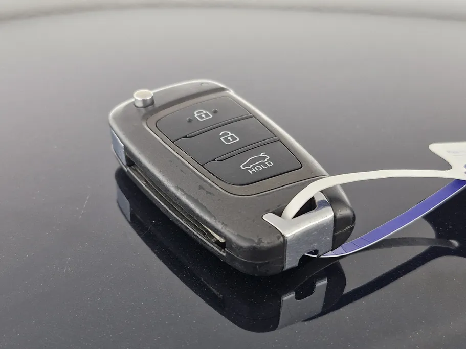 هيونداي اكسنت سمارت 2023 