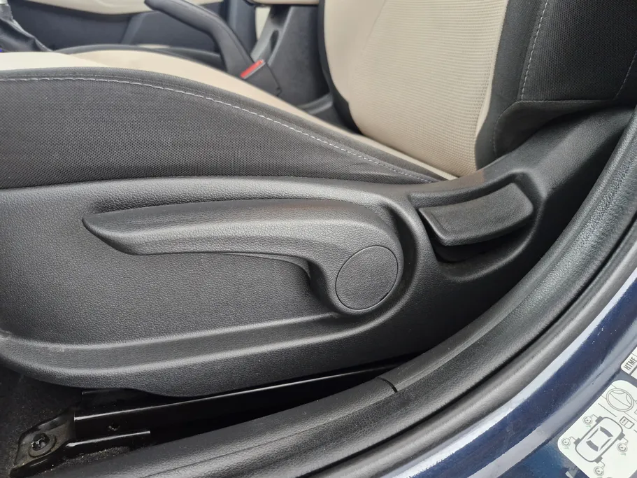 هيونداي اكسنت سمارت 2023 