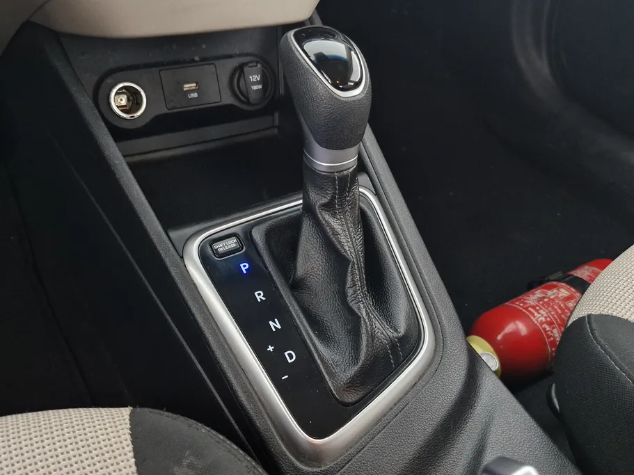 هيونداي اكسنت سمارت 2023 