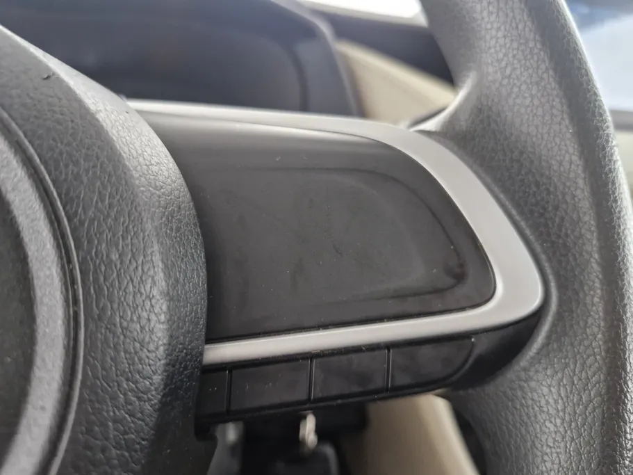 2023 Toyota Yaris  Y 