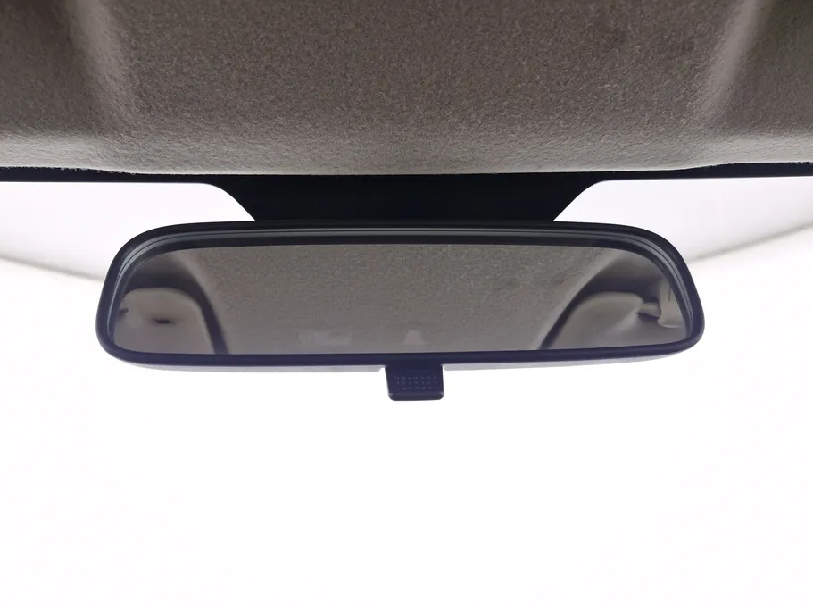 2023 Toyota Yaris  Y 