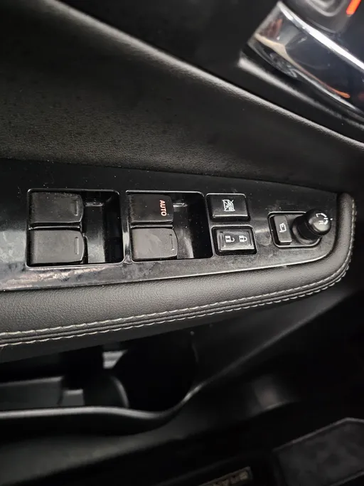 سوزوكي جراند فيتارا GLX 2025 