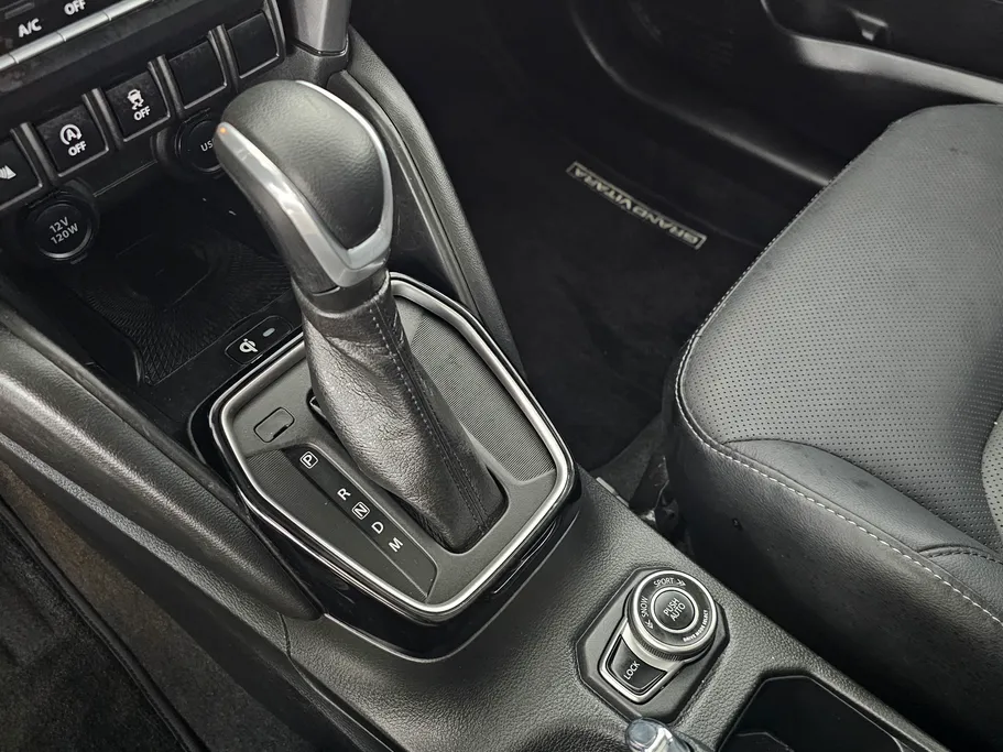 سوزوكي جراند فيتارا GLX 2025 