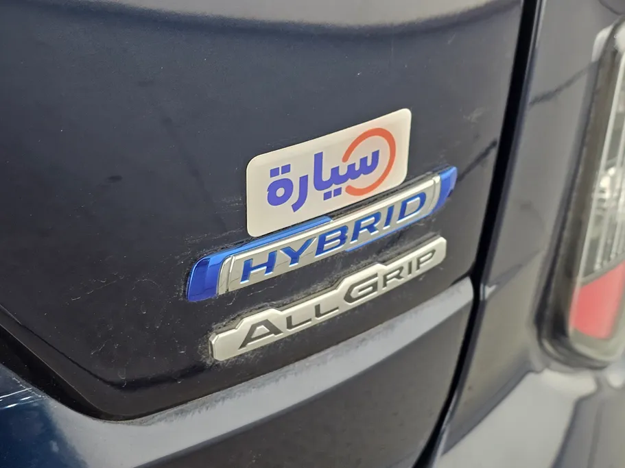 سوزوكي جراند فيتارا GLX 2025 