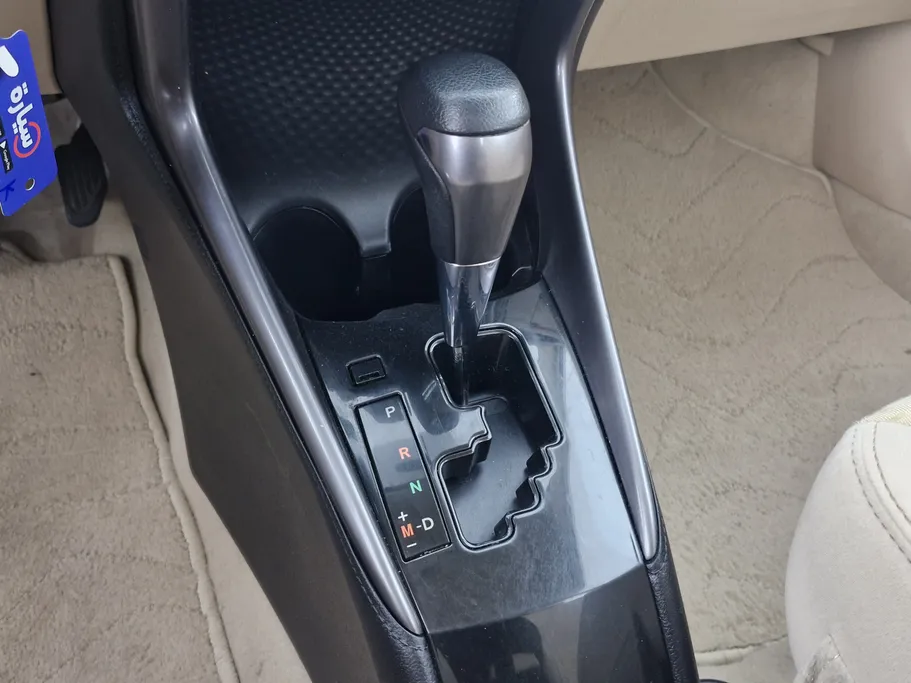 2022 Toyota Yaris  Y 