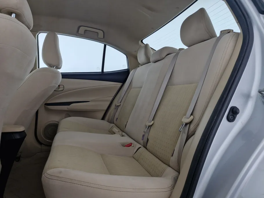 2022 Toyota Yaris  Y 