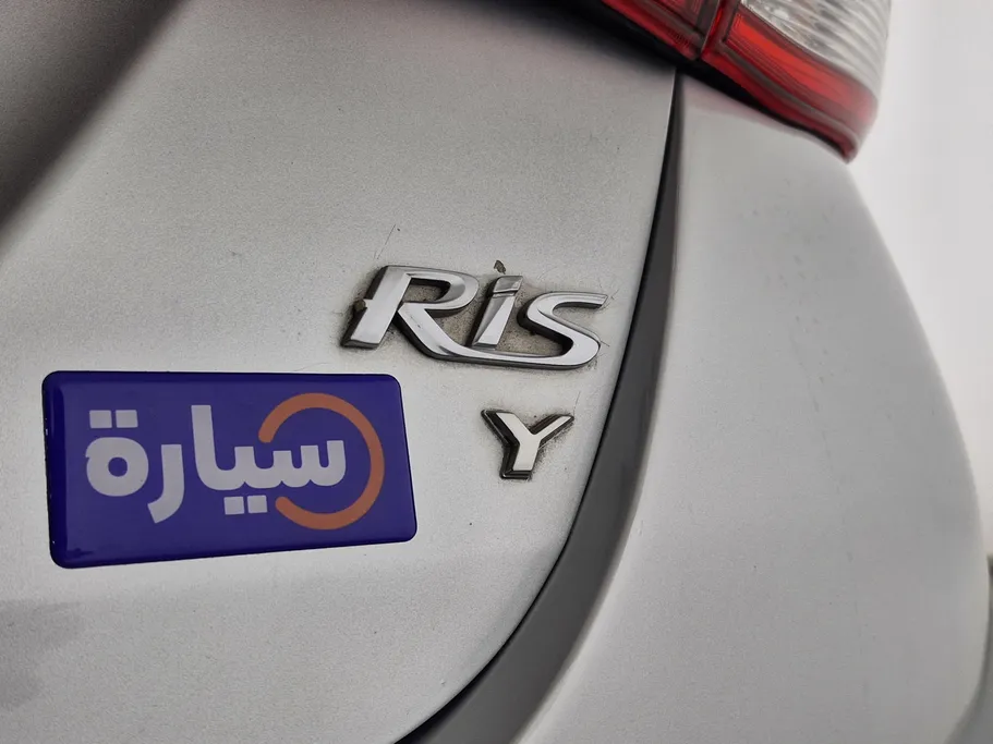 2022 Toyota Yaris  Y 