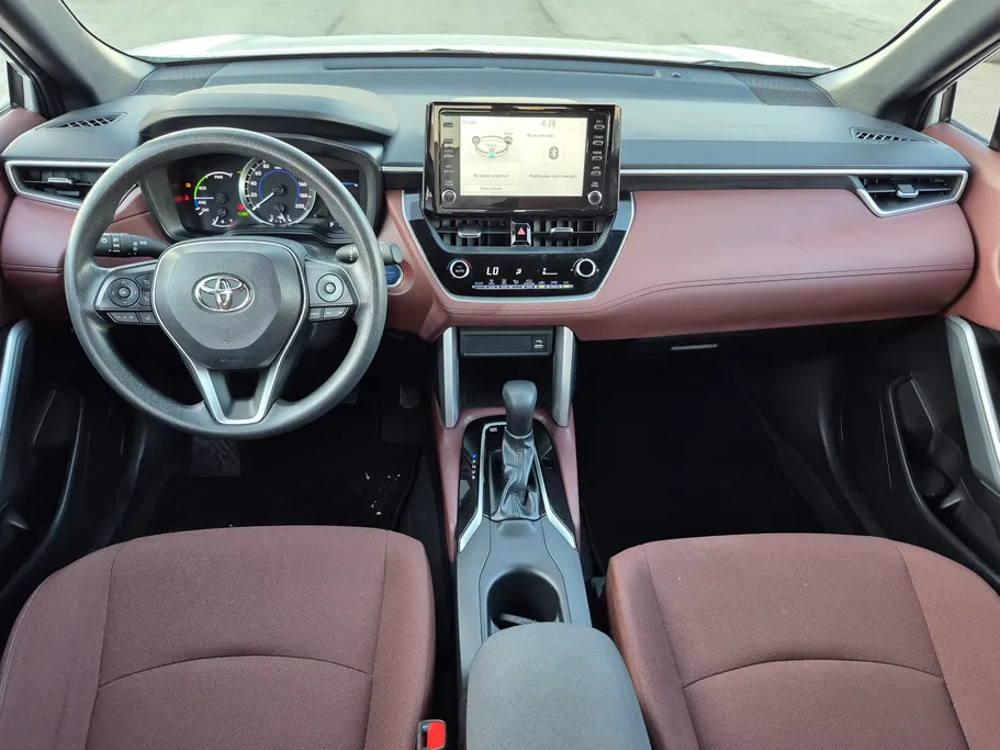 2024 Toyota Corolla Cross XLE HEV 