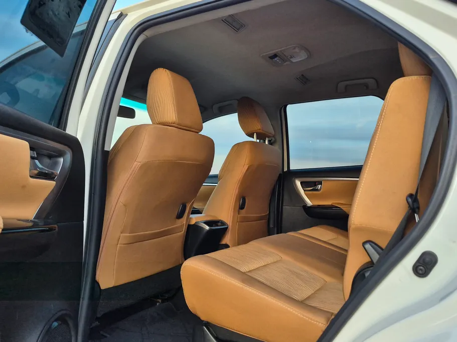 2022 Toyota Fortuner VX 