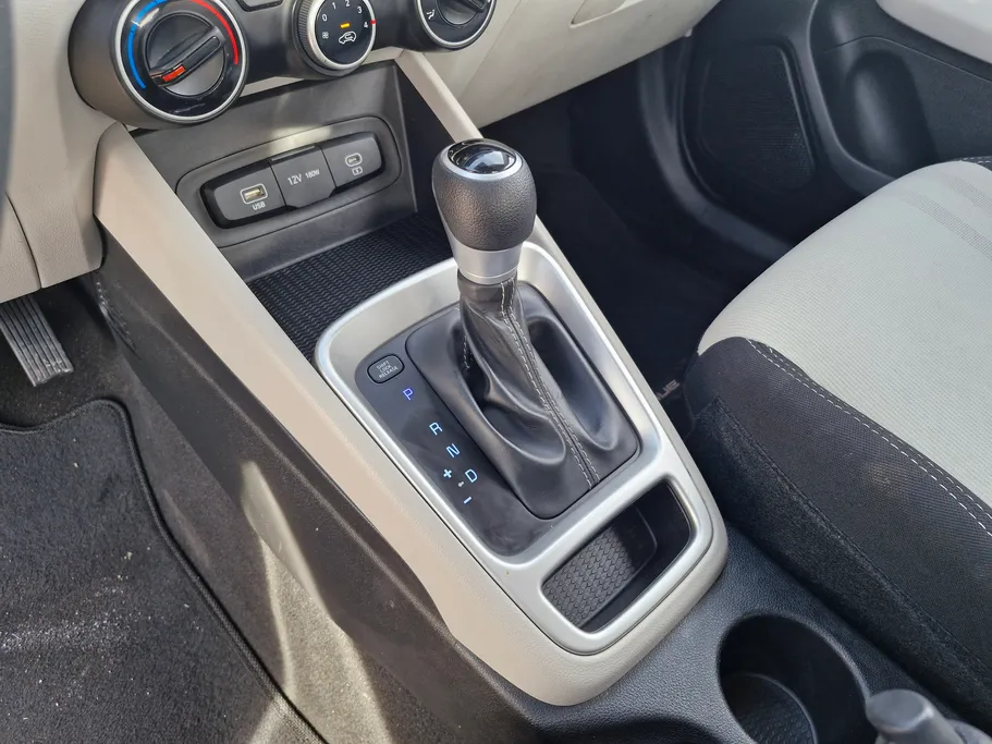 2024 Hyundai Venue Smart 