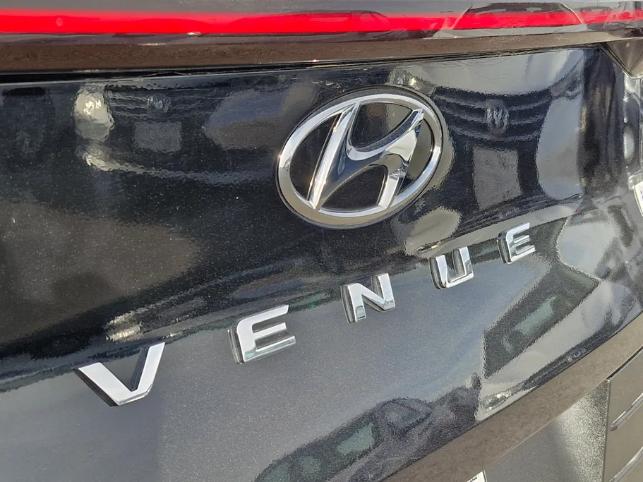 2024 Hyundai Venue Smart 