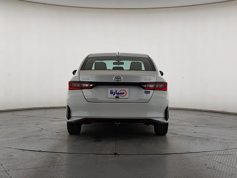 2023 Toyota Yaris  Y 