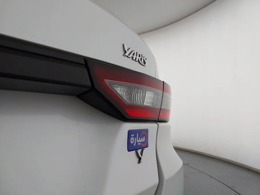 2023 Toyota Yaris  Y 