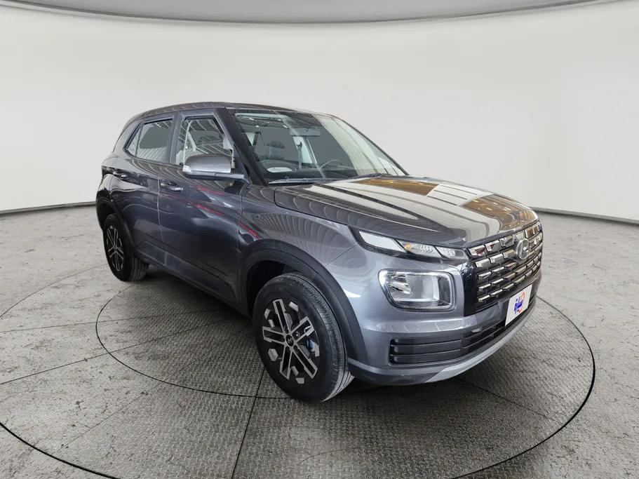 2024 Hyundai Venue Smart 