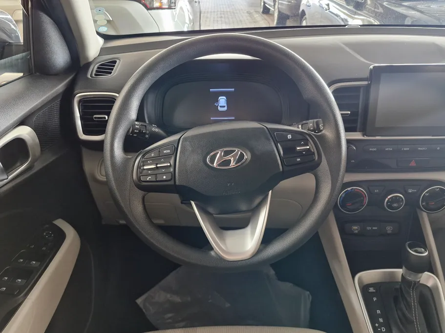 2024 Hyundai Venue Smart 