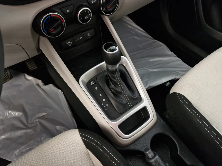 2024 Hyundai Venue Smart 