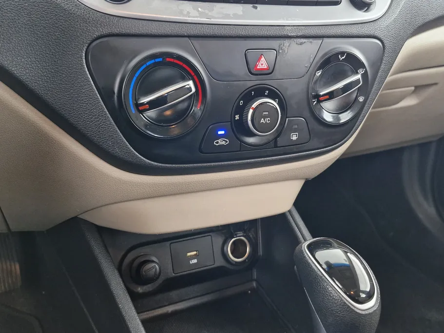 2022 Hyundai Accent Smart 