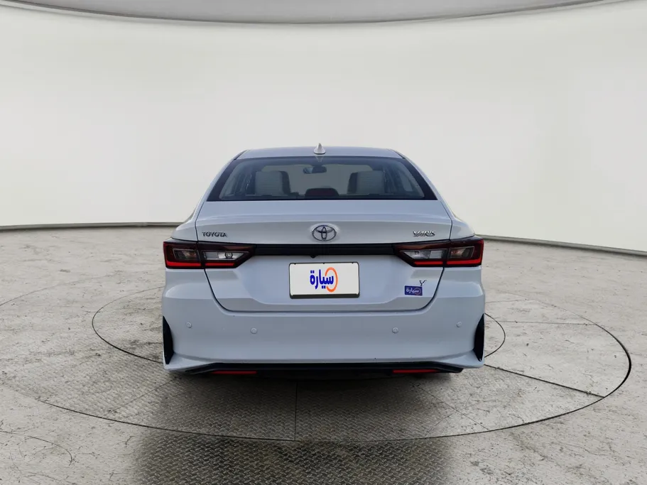 2024 Toyota Yaris  Y 