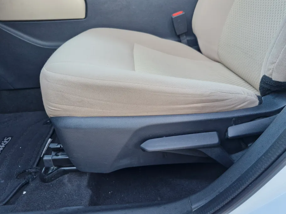 2024 Toyota Yaris  Y 