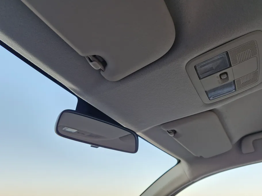 2024 Toyota Yaris  Y 