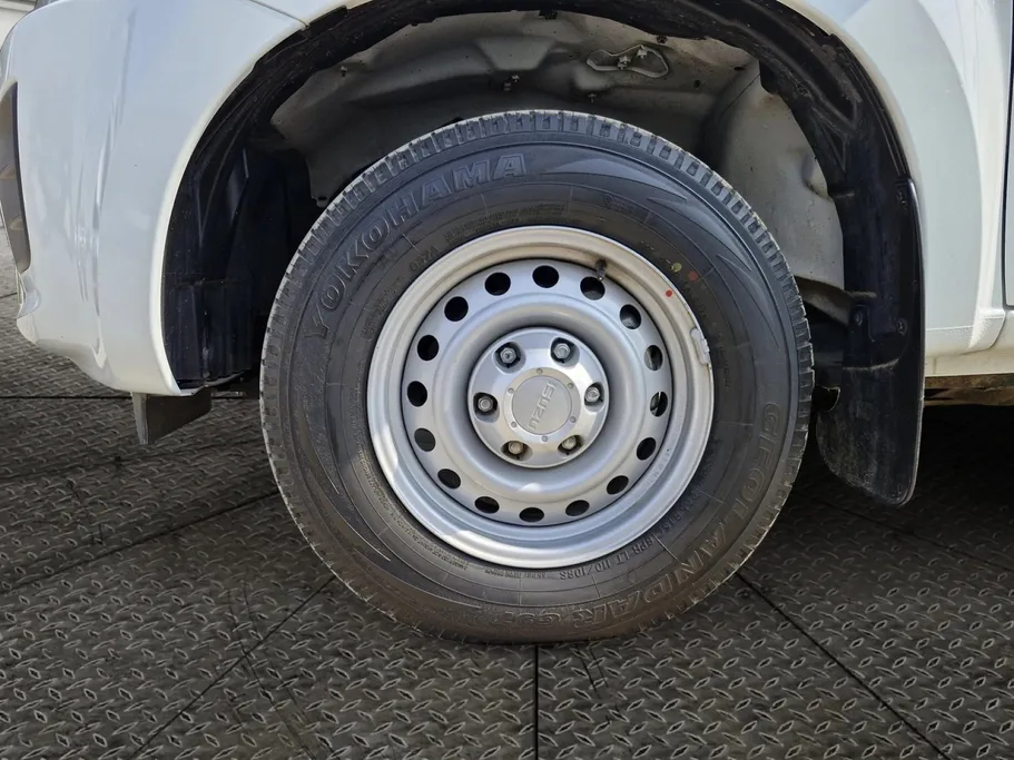 2024 Isuzu D-max DC 4x4 Diesel 