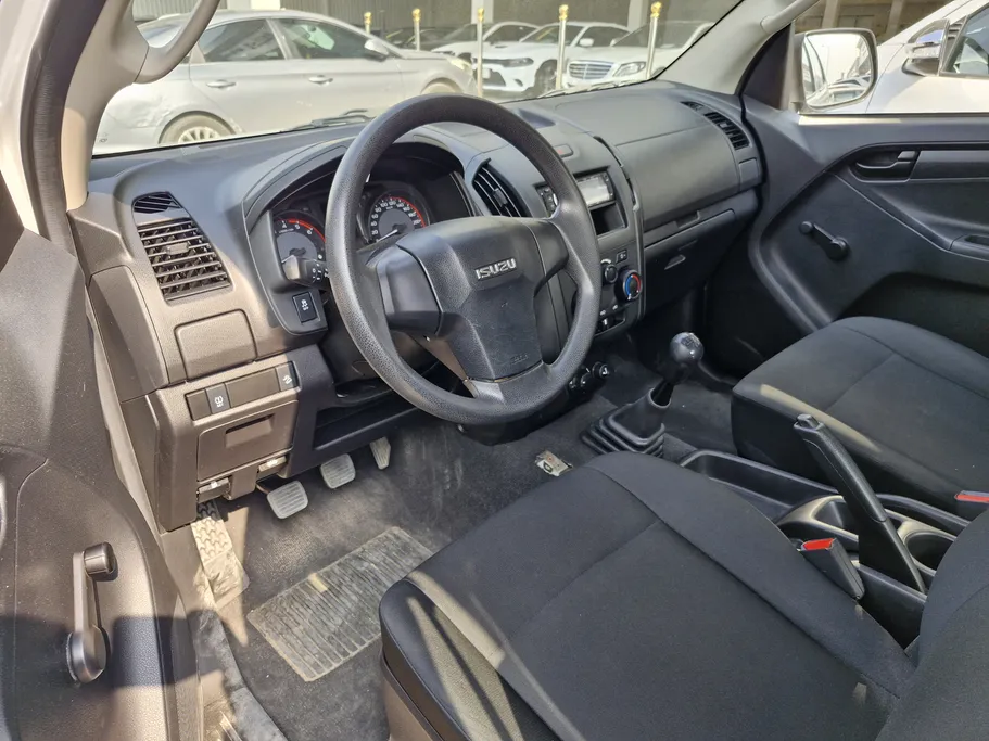 2024 Isuzu D-max DC 4x4 Diesel 