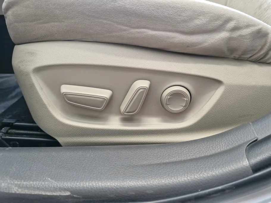 تويوتا كامري GLE 2024 