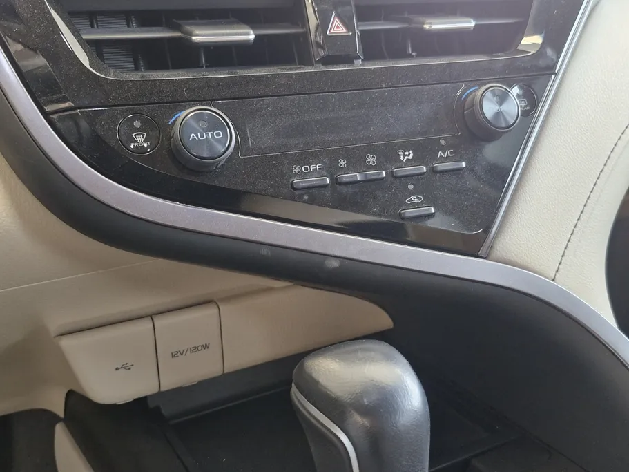 تويوتا كامري GLE 2024 