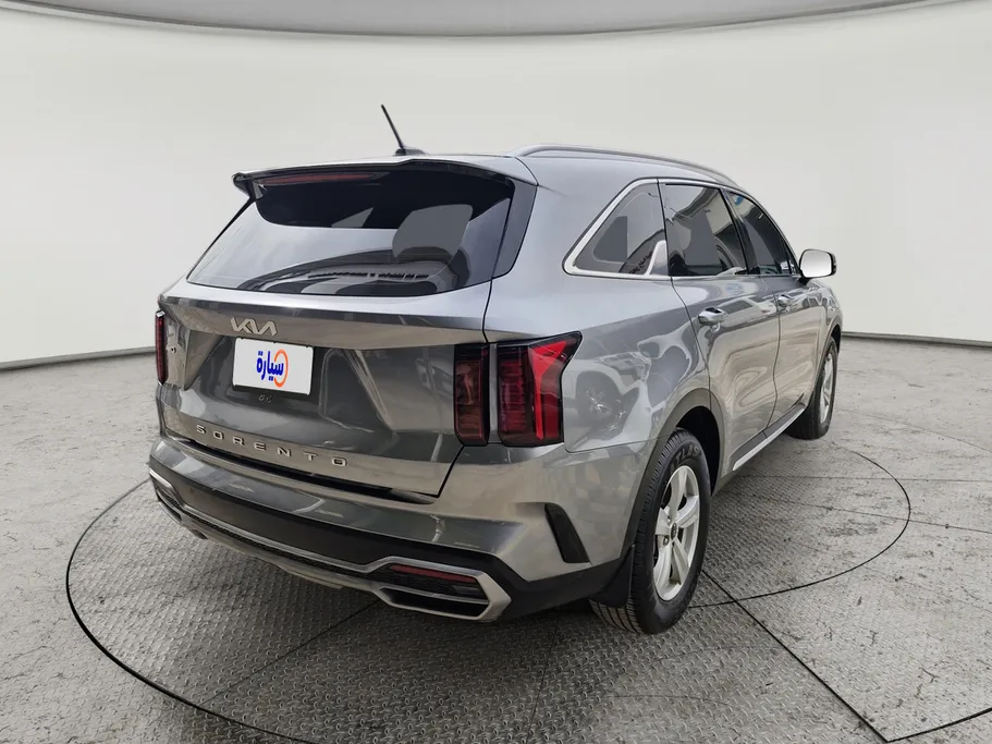 2022 Kia Sorento LX 