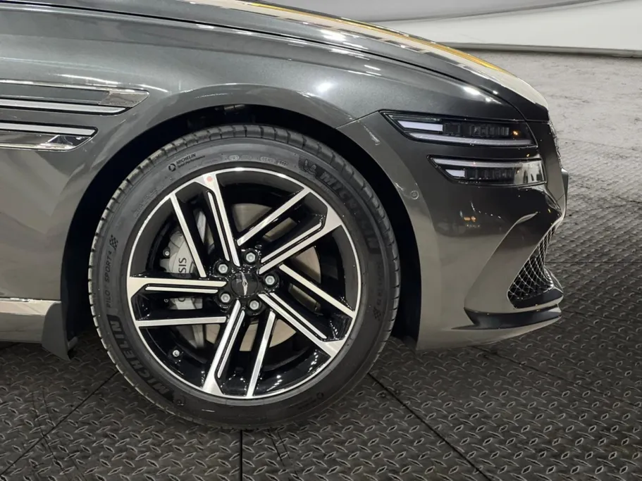 2026 Genesis G80 PRESTIGE 