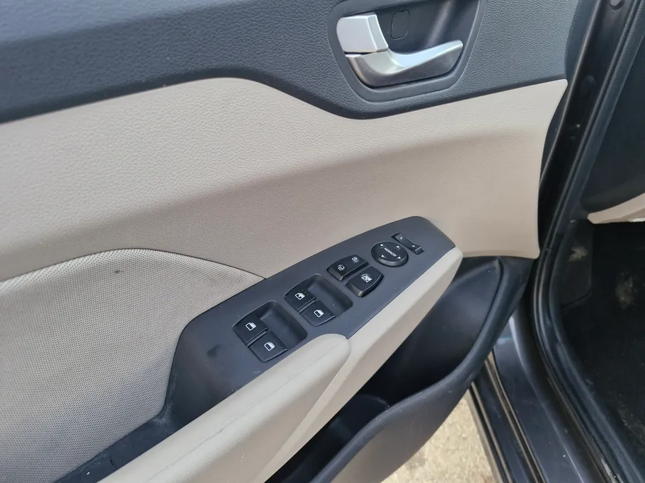 2023 Hyundai Accent Smart 