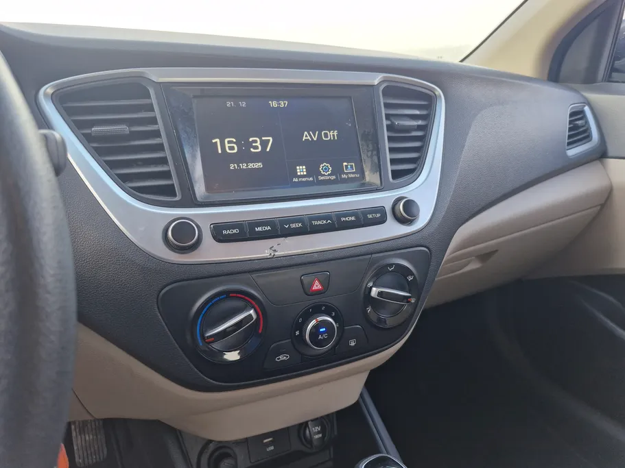 2023 Hyundai Accent Smart 