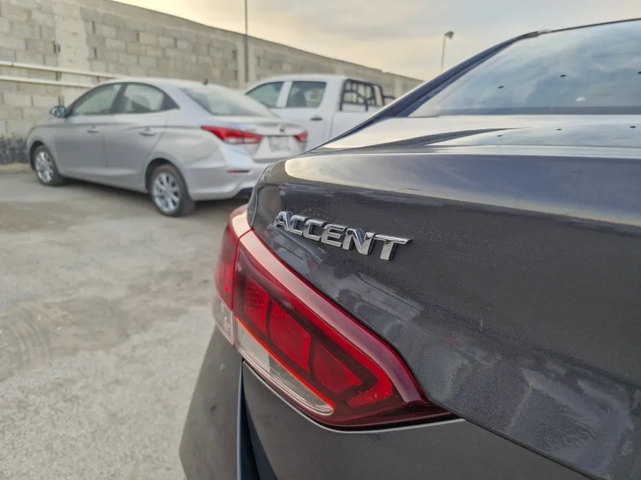2023 Hyundai Accent Smart 