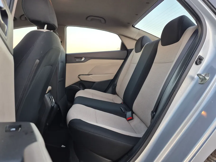 هيونداي اكسنت سمارت 2022 