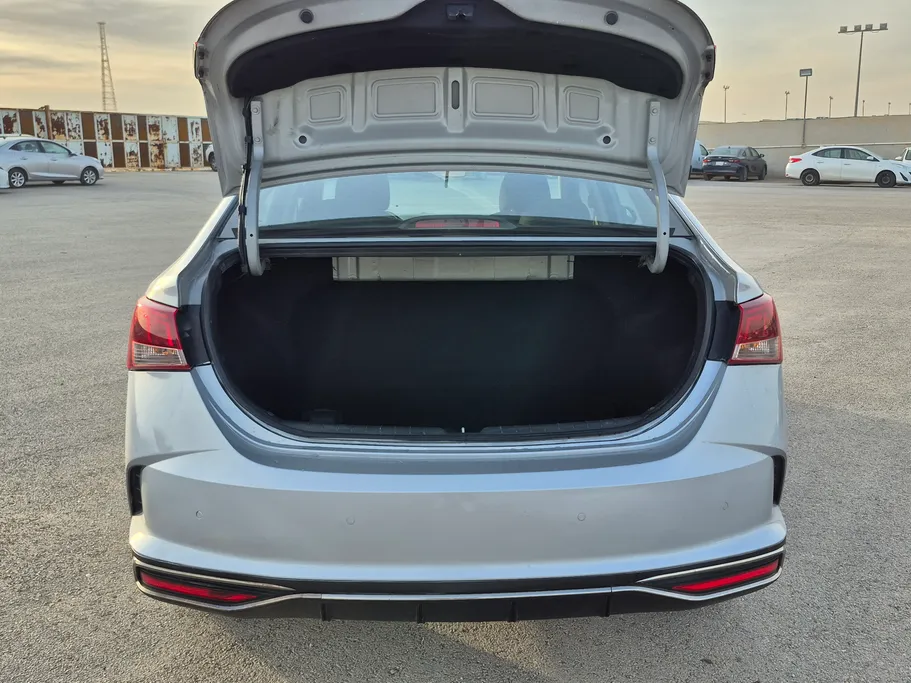 هيونداي اكسنت سمارت 2022 