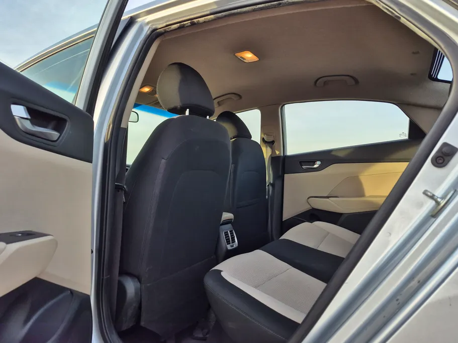 هيونداي اكسنت سمارت 2022 