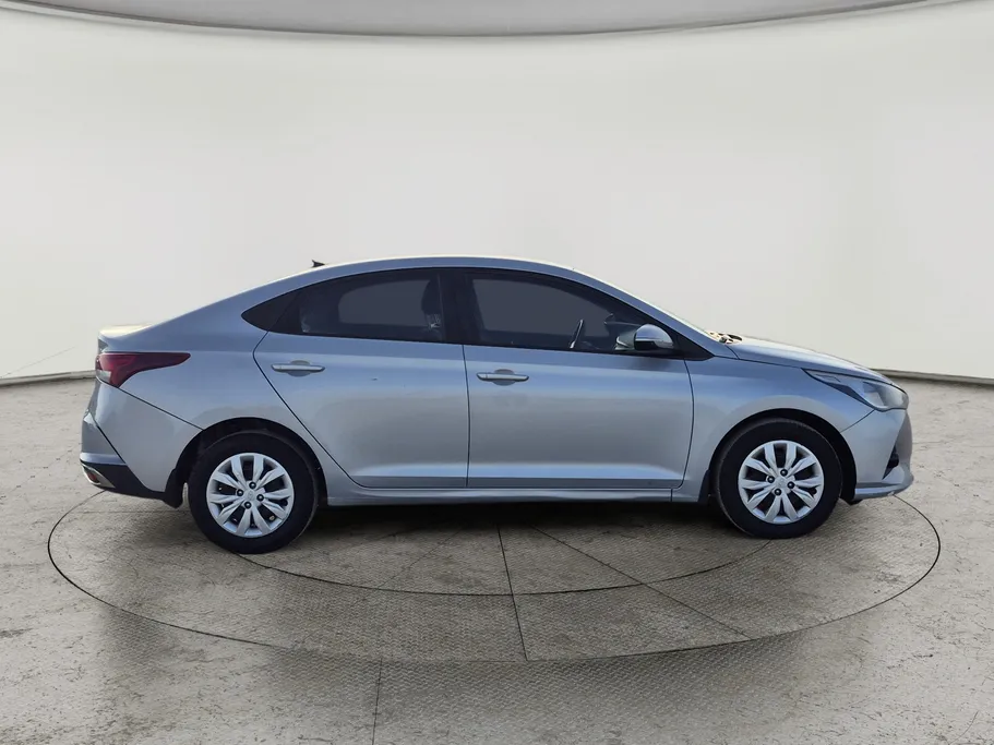 2022 Hyundai Accent Smart 