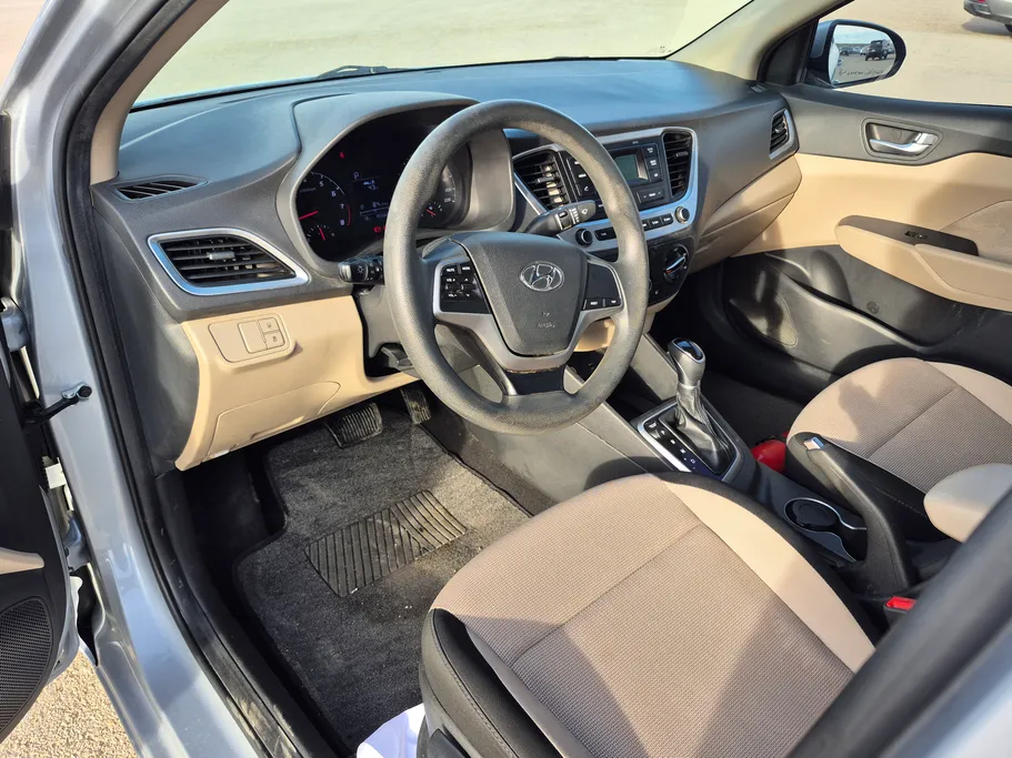 2022 Hyundai Accent Smart 